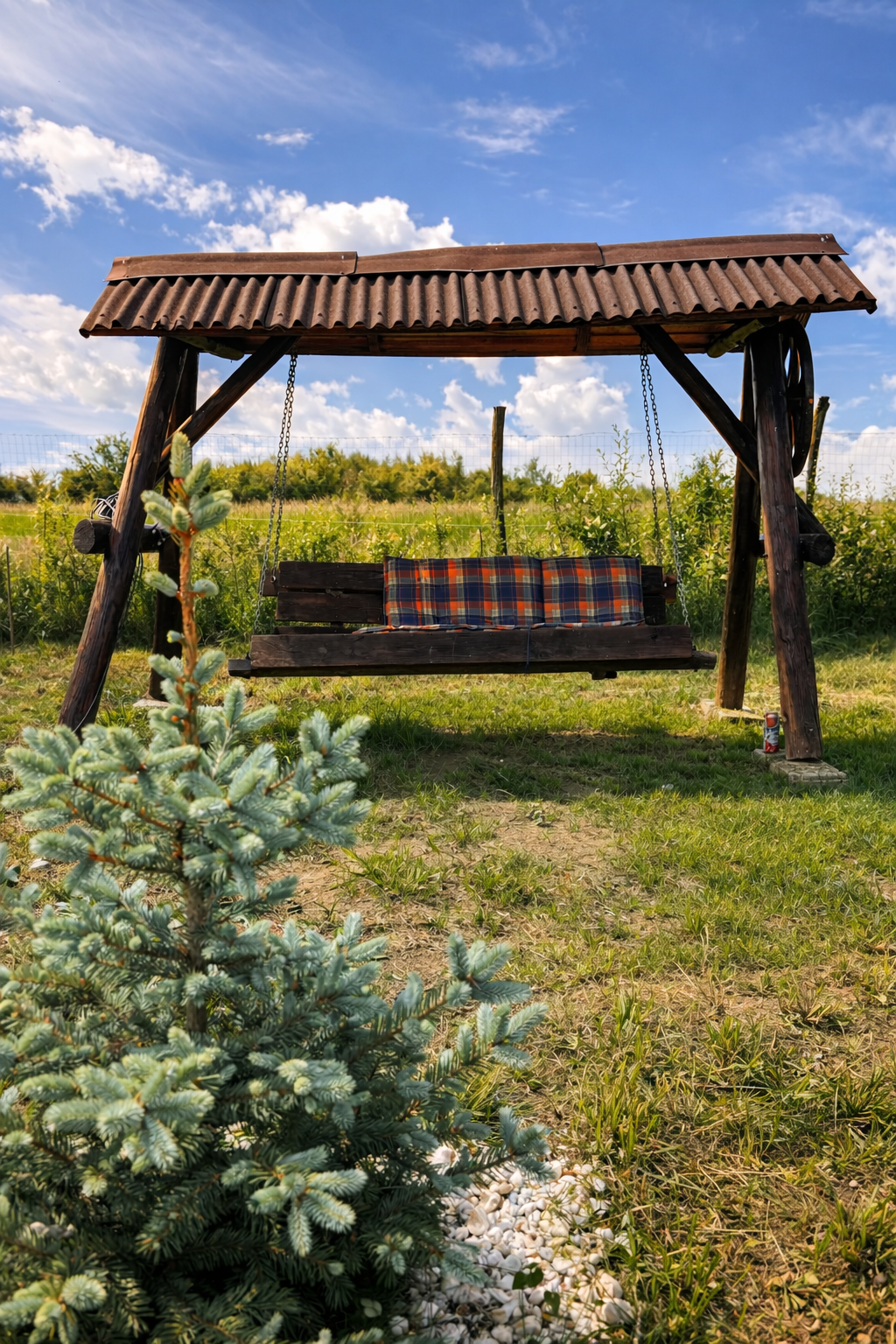 Curte si spatiu verde